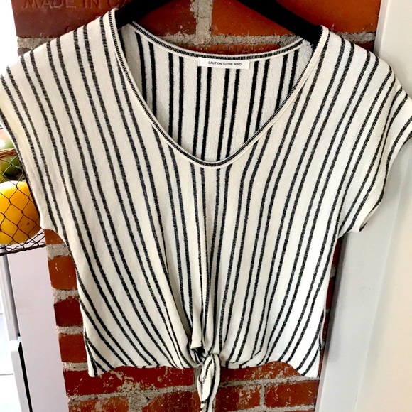 Boxy style tie front tee. - Picture 1 of 6